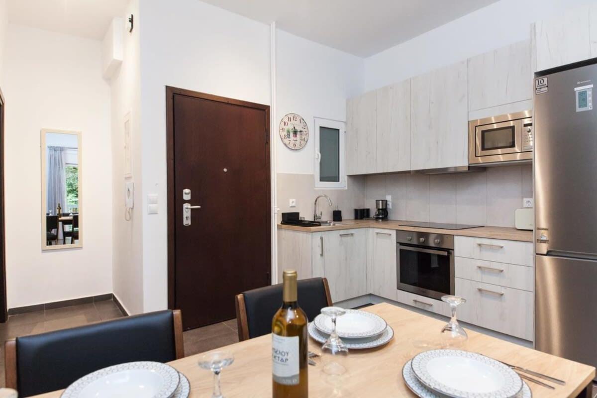アテネElegant Urban Escape 1 Bd Apt In Kolonakiアパートメント エクステリア 写真