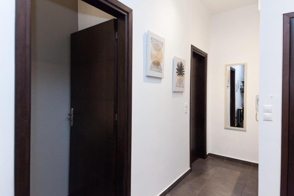 アテネElegant Urban Escape 1 Bd Apt In Kolonakiアパートメント エクステリア 写真